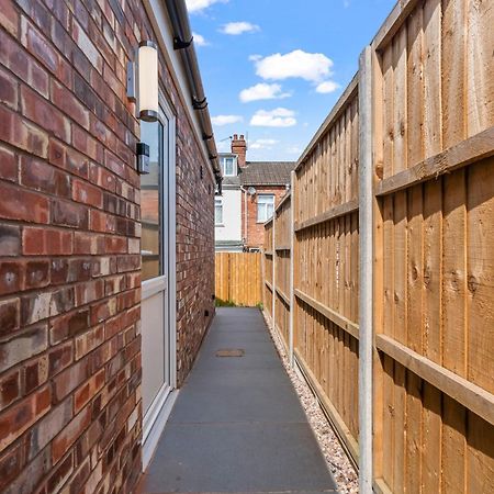 City Centre House, Parking With Ev, Free Wifi, Netflix Coventry Buitenkant foto