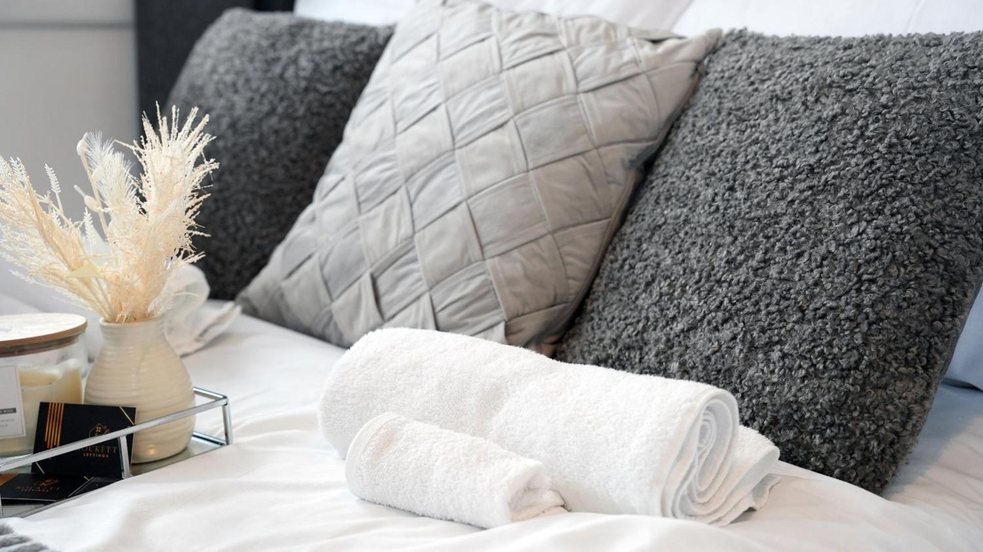 City Centre House, Parking With Ev, Free Wifi, Netflix Coventry Buitenkant foto
