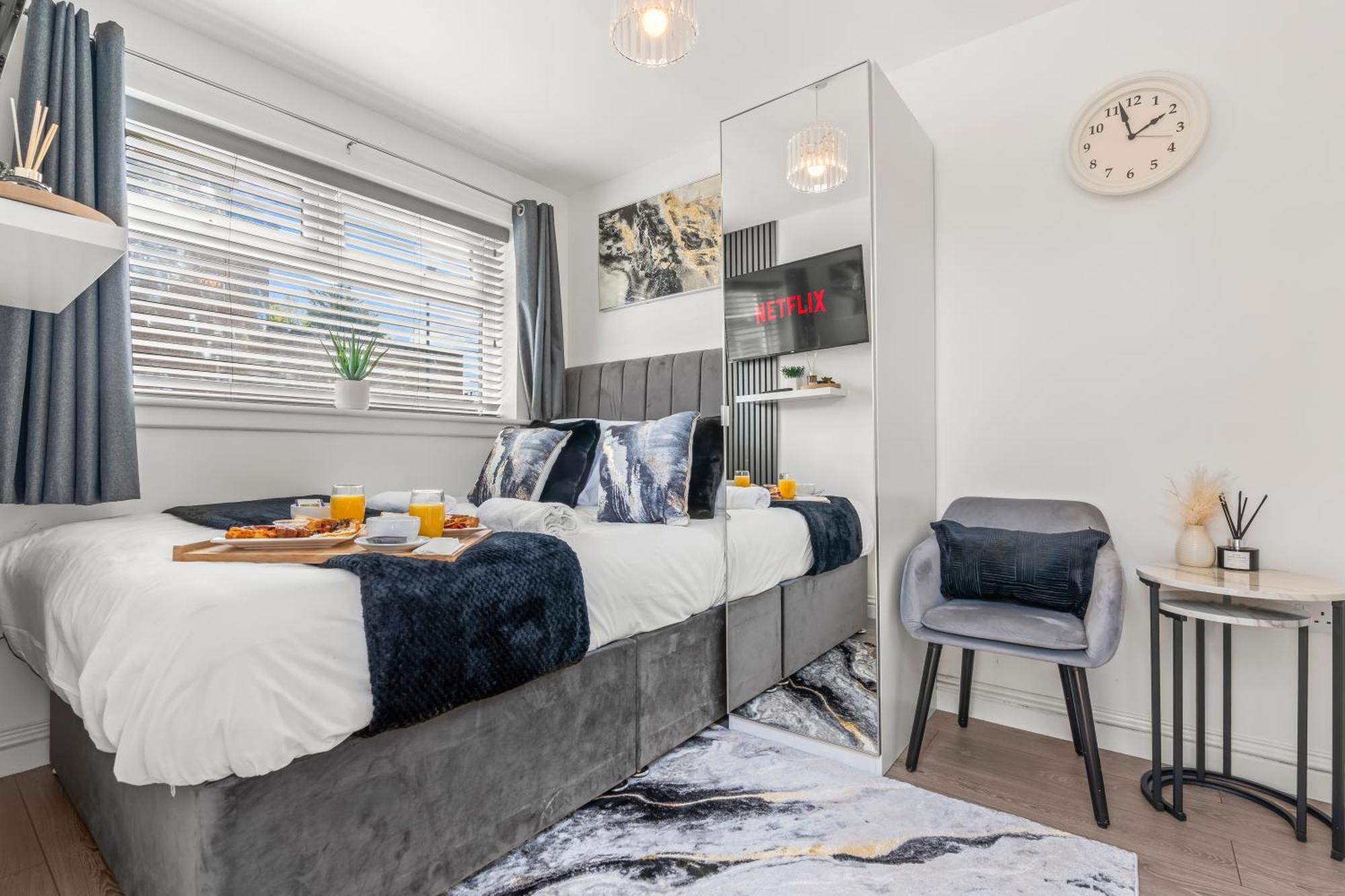 City Centre House, Parking With Ev, Free Wifi, Netflix Coventry Buitenkant foto