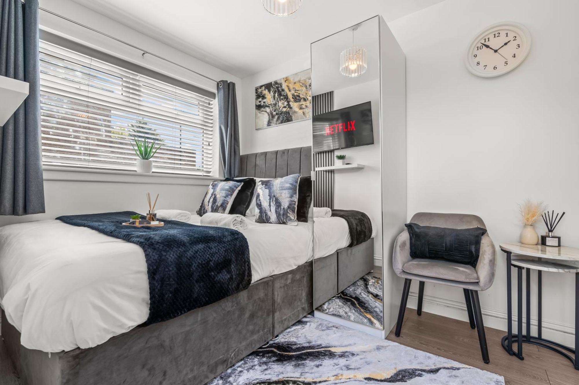 City Centre House, Parking With Ev, Free Wifi, Netflix Coventry Buitenkant foto